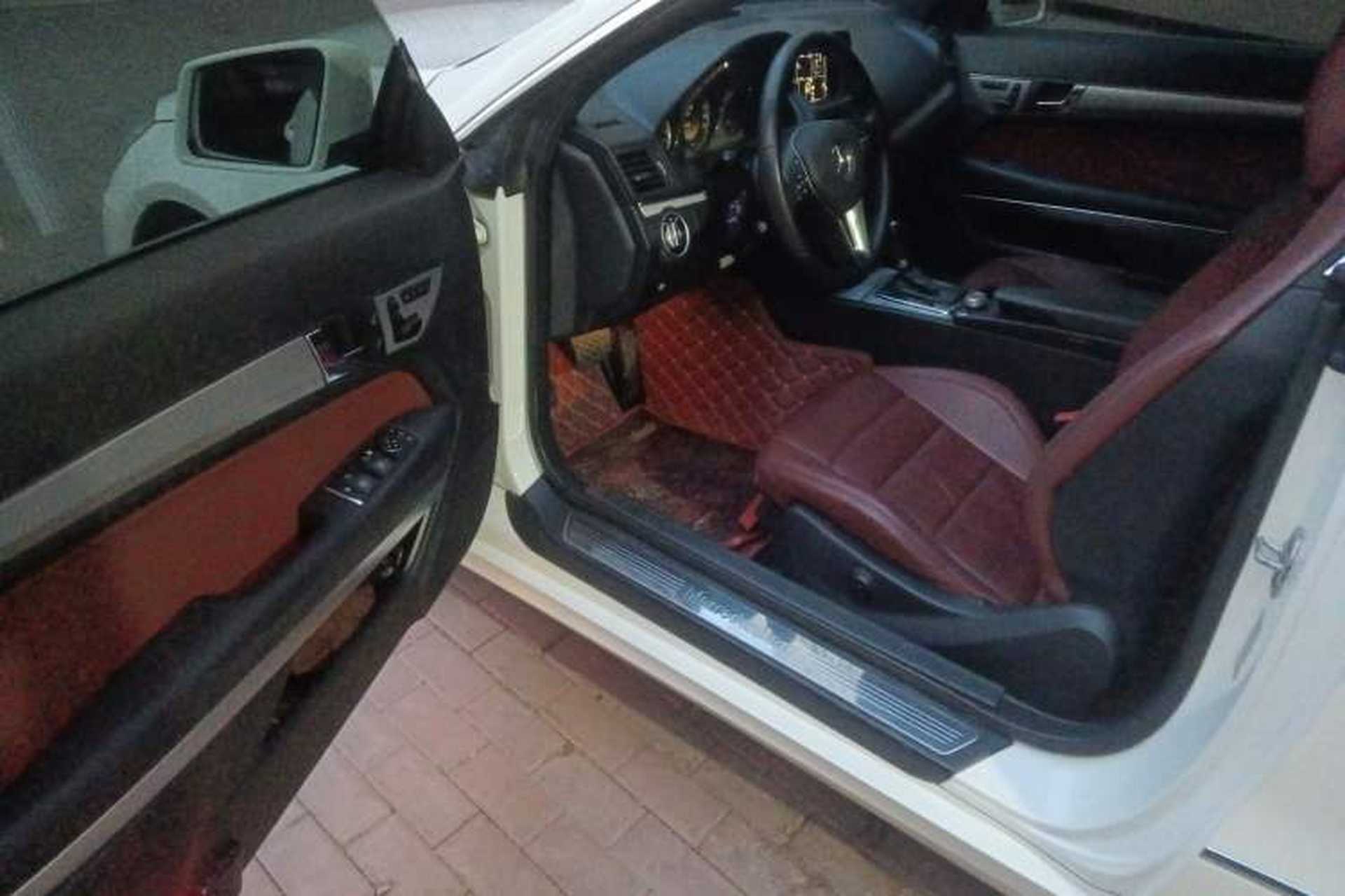 Used Mercedes-Benz E-Class 2011 E 260 CGI Coupe Driver Seat