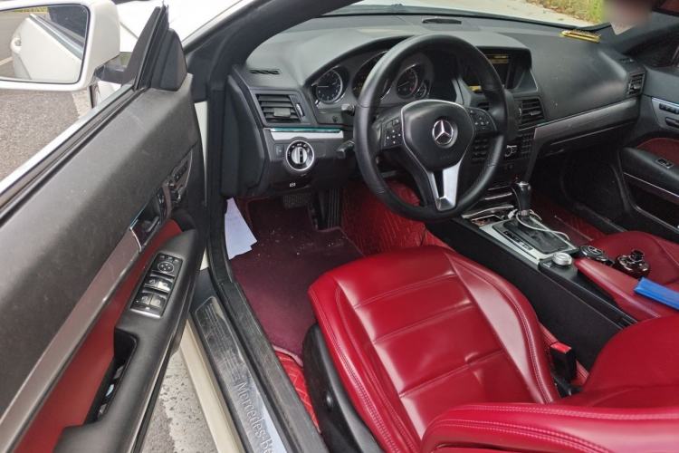 Used Mercedes-Benz E-Class 2011 E 260 CGI Coupe Driver Seat