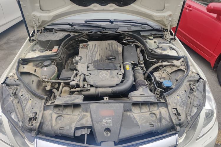 Used Mercedes-Benz E-Class 2011 E 260 CGI Coupe Engine Bay