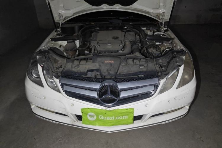 Used Mercedes-Benz E-Class 2011 E 260 CGI Coupe Engine Bay
