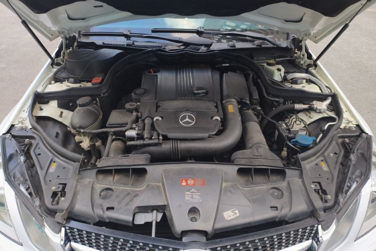 Used Mercedes-Benz E-Class 2011 E 260 CGI Coupe Engine Bay