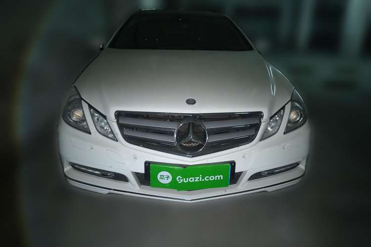 Used Mercedes-Benz E-Class 2011 E 260 CGI Coupe Front