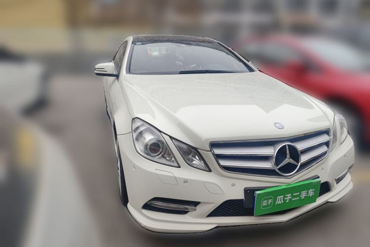 Used Mercedes-Benz E-Class 2011 E 260 CGI Coupe Front Right 45 Deg