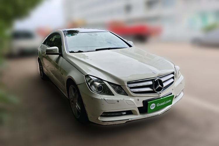 Used Mercedes-Benz E-Class 2011 E 260 CGI Coupe Front Right 45 Deg
