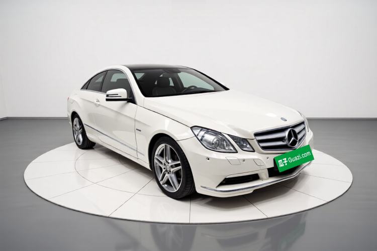 Used Mercedes-Benz E-Class 2011 E 260 CGI Coupe Front Right 45 Deg