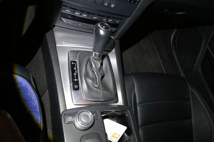 Used Mercedes-Benz E-Class 2011 E 260 CGI Coupe Gear Lever