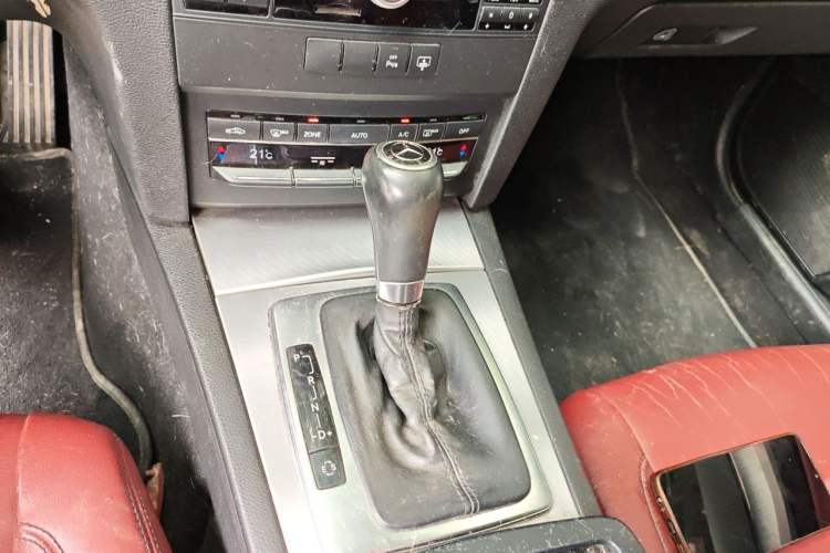 Used Mercedes-Benz E-Class 2011 E 260 CGI Coupe Gear Lever