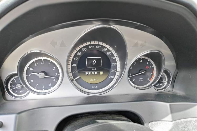 Used Mercedes-Benz E-Class 2011 E 260 CGI Coupe Instrument Cluster