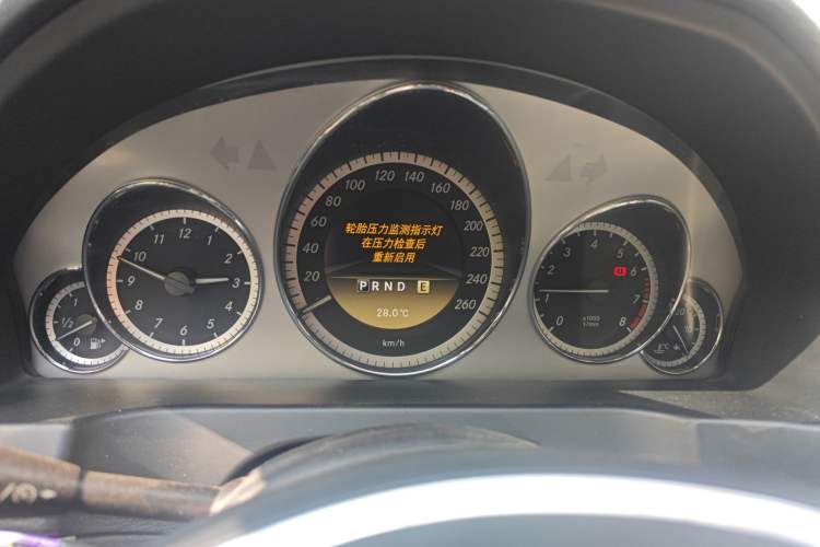 Used Mercedes-Benz E-Class 2011 E 260 CGI Coupe Instrument Cluster
