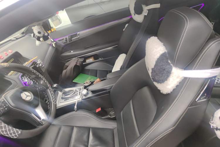 Used Mercedes-Benz E-Class 2011 E 260 CGI Coupe Left Front Seat