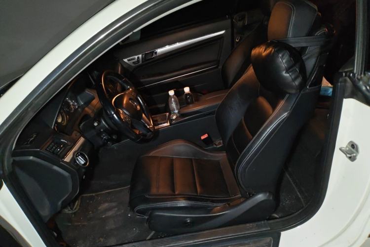 Used Mercedes-Benz E-Class 2011 E 260 CGI Coupe Left Front Seat