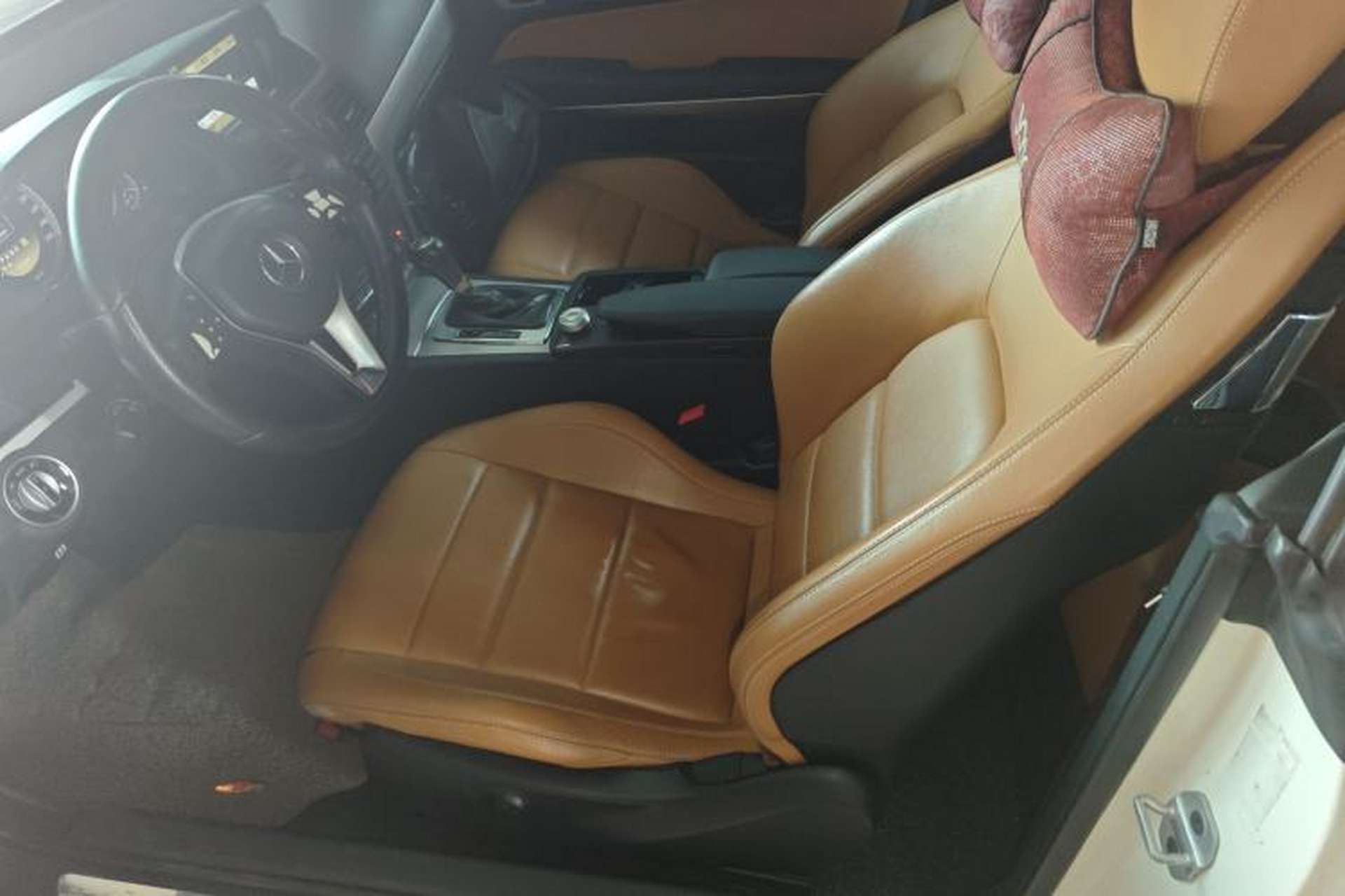 Used Mercedes-Benz E-Class 2011 E 260 CGI Coupe Left Front Seat