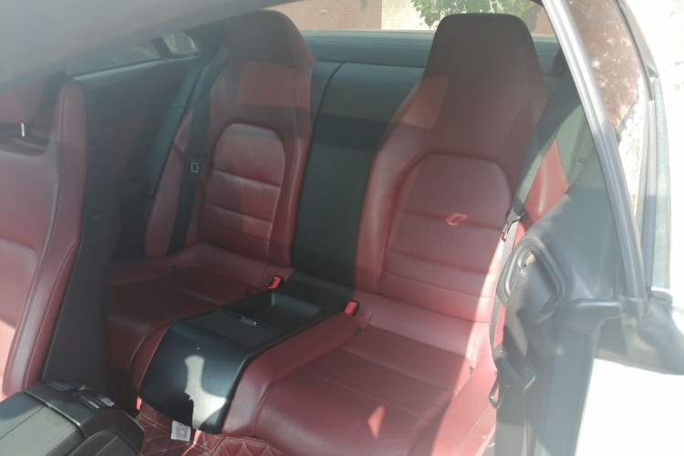 Used Mercedes-Benz E-Class 2011 E 260 CGI Coupe Left Rear Seat
