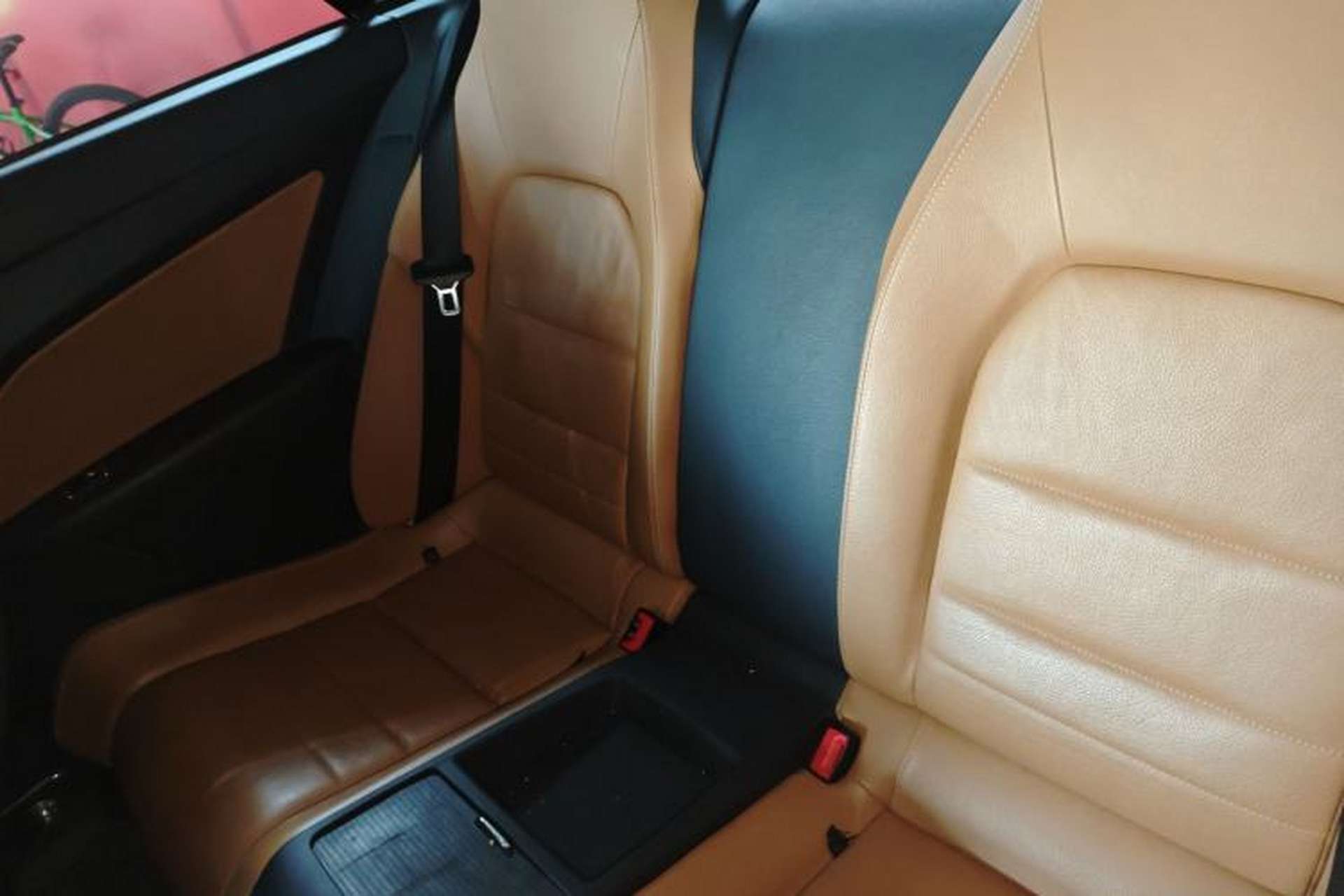 Used Mercedes-Benz E-Class 2011 E 260 CGI Coupe Left Rear Seat