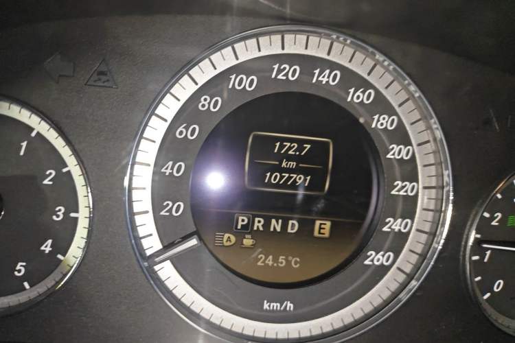 Used Mercedes-Benz E-Class 2011 E 260 CGI Coupe Odometer Close Up
