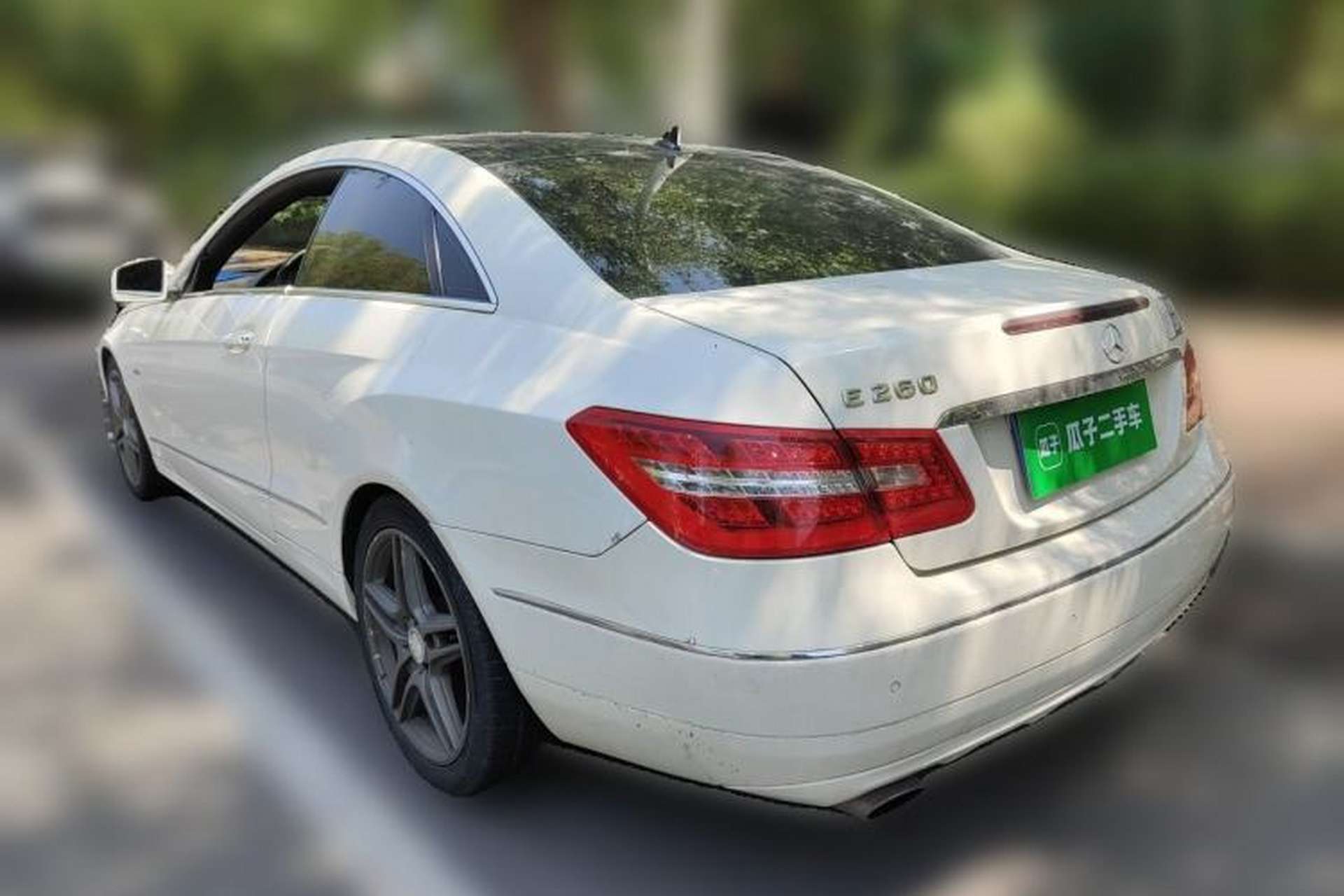 Used Mercedes-Benz E-Class 2011 E 260 CGI Coupe Rear Left 45 Deg