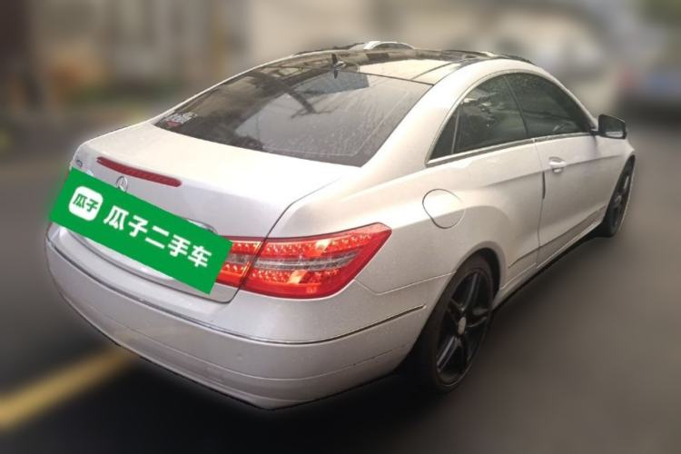 Used Mercedes-Benz E-Class 2011 E 260 CGI Coupe Rear Right 45 Deg