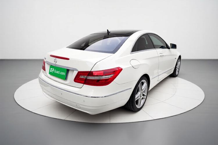 Used Mercedes-Benz E-Class 2011 E 260 CGI Coupe Rear Right 45 Deg