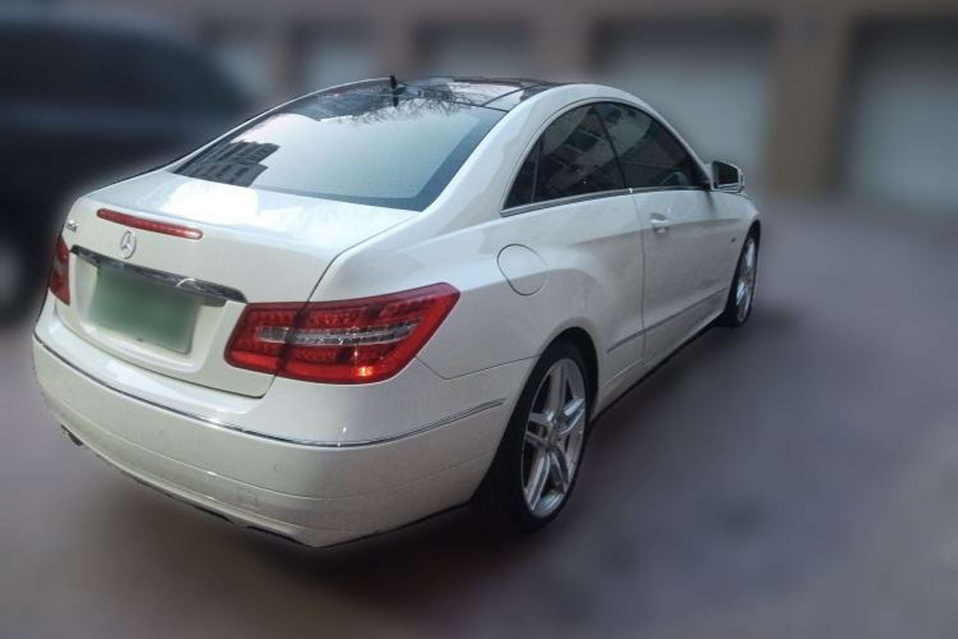 Used Mercedes-Benz E-Class 2011 E 260 CGI Coupe Rear Right 45 Deg