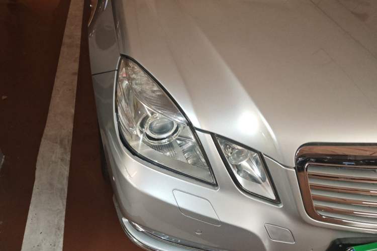 Used Mercedes-Benz E-Class 2011 E 260 L CGI Fashion Model Right Front Headlight