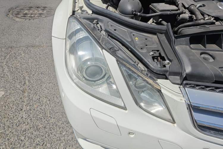 Used Mercedes-Benz E-Class 2011 E 260 CGI Coupe Right Front Headlight