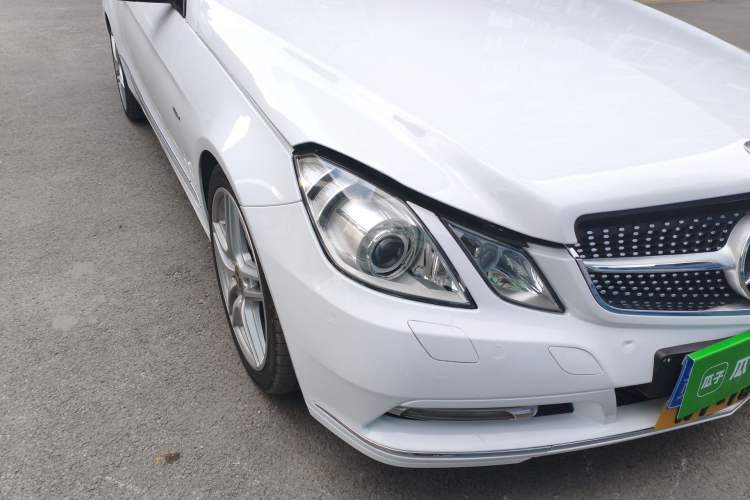 Used Mercedes-Benz E-Class 2011 E 260 CGI Coupe Right Front Headlight