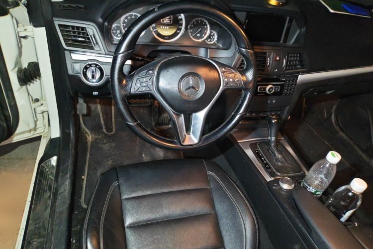 Used Mercedes-Benz E-Class 2011 E 260 CGI Coupe Steering Wheel