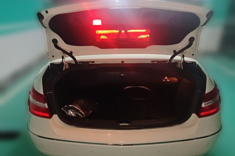 Used Mercedes-Benz E-Class 2011 E 260 CGI Convertible Edition Trunk