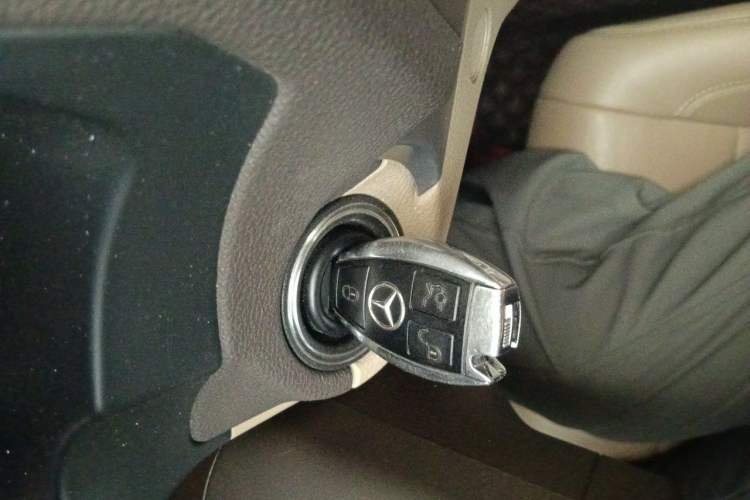 Used Mercedes-Benz E-Class 2011 E 260 CGI Coupe Vehicle Key