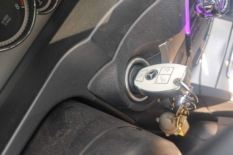 Used Mercedes-Benz E-Class 2011 E 260 CGI Coupe Vehicle Key