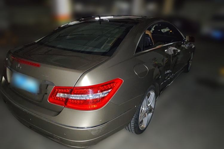 Used Mercedes-Benz E-Class 2011 E 260 CGI Coupe Rear Right 45 Deg