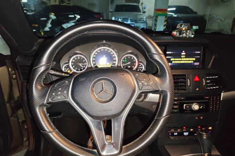 Used Mercedes-Benz E-Class 2011 E 260 CGI Coupe Steering Wheel