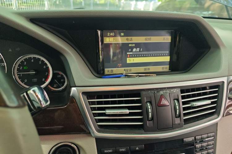 Used Mercedes-Benz E-Class 2012 E 200 L CGI Elegant Model Audio And AC Panel
