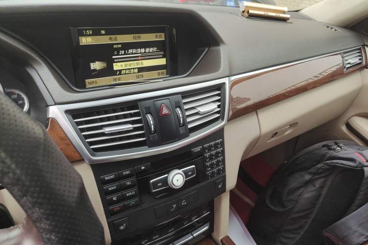 Used Mercedes-Benz E-Class 2012 E 300 L Elegant Model Audio And AC Panel