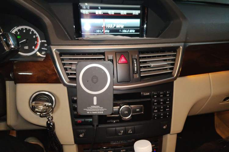 Used Mercedes-Benz E-Class 2012 E 300 L Elegant Model Audio And AC Panel