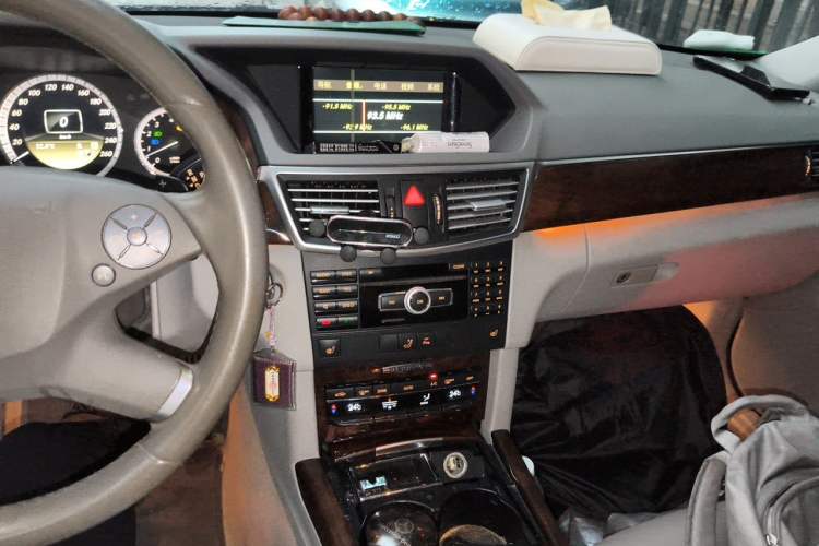 Used Mercedes-Benz E-Class 2012 E 300 L Elegant Model Audio And AC Panel