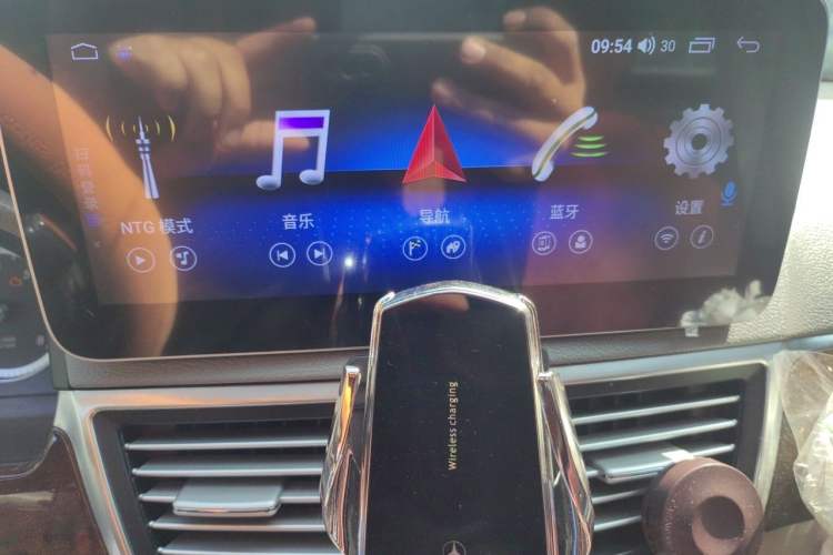 Used Mercedes-Benz E-Class 2012 E 300 L Elegant Model Audio And AC Panel