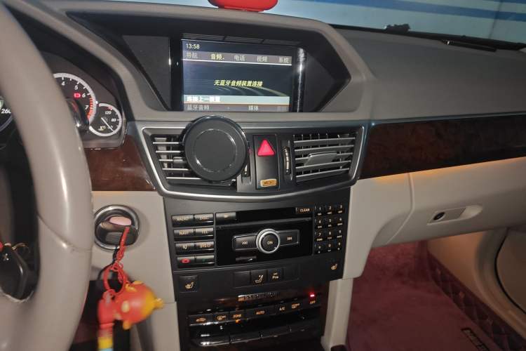 Used Mercedes-Benz E-Class 2012 E 300 L Elegant Model Audio And AC Panel