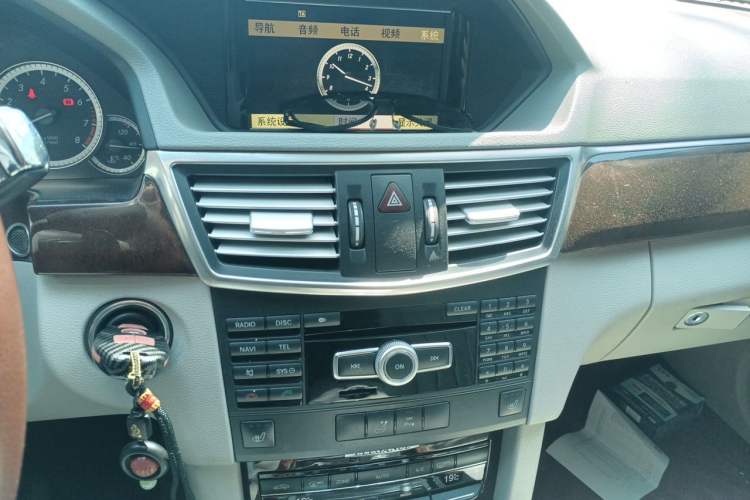 Used Mercedes-Benz E-Class 2012 E 300 L Elegant Model Audio And AC Panel