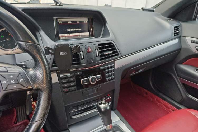 Used Mercedes-Benz E-Class 2012 E 200 CGI Coupe Audio And AC Panel