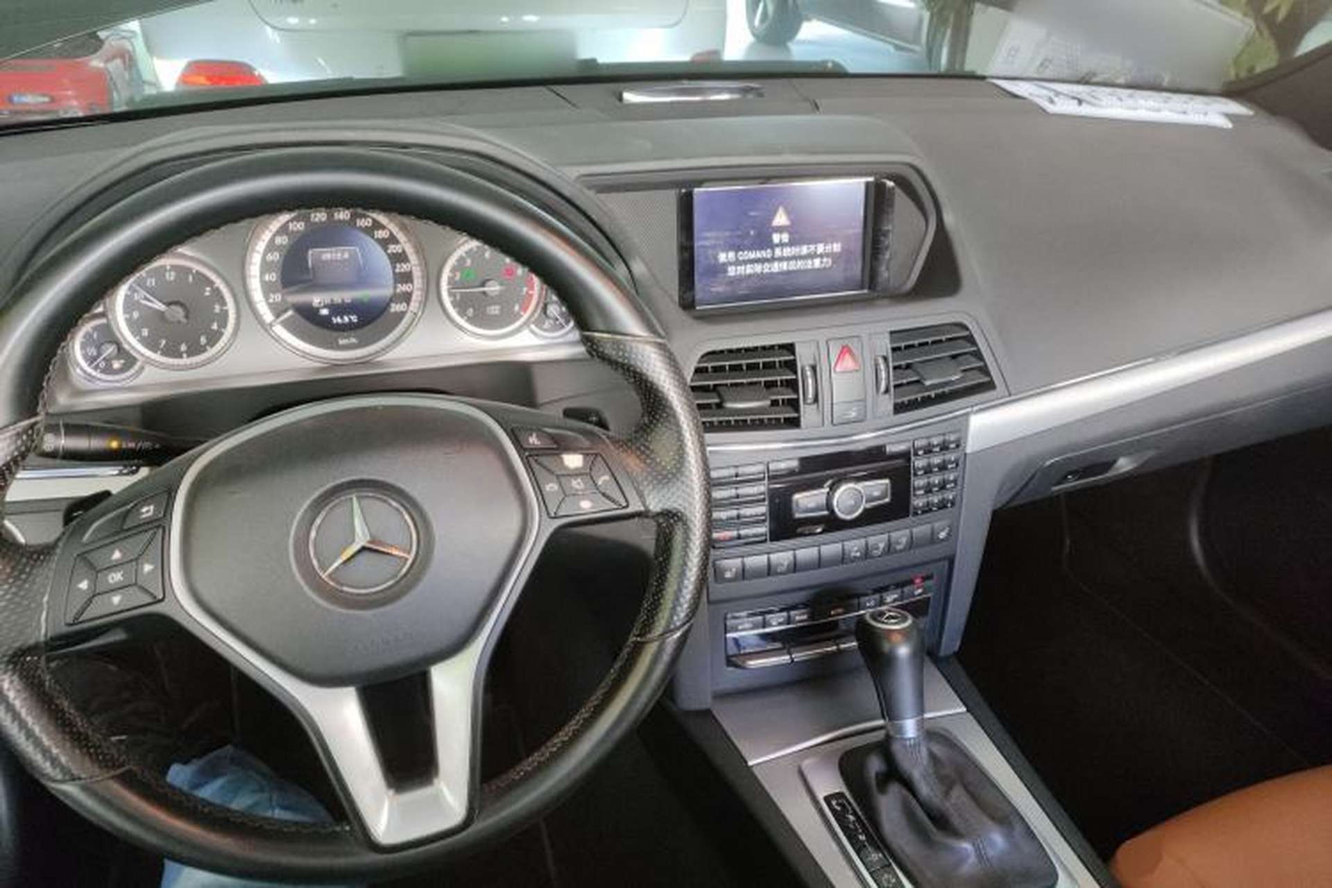 Used Mercedes-Benz E-Class 2012 E 260 CGI Convertible Center Console