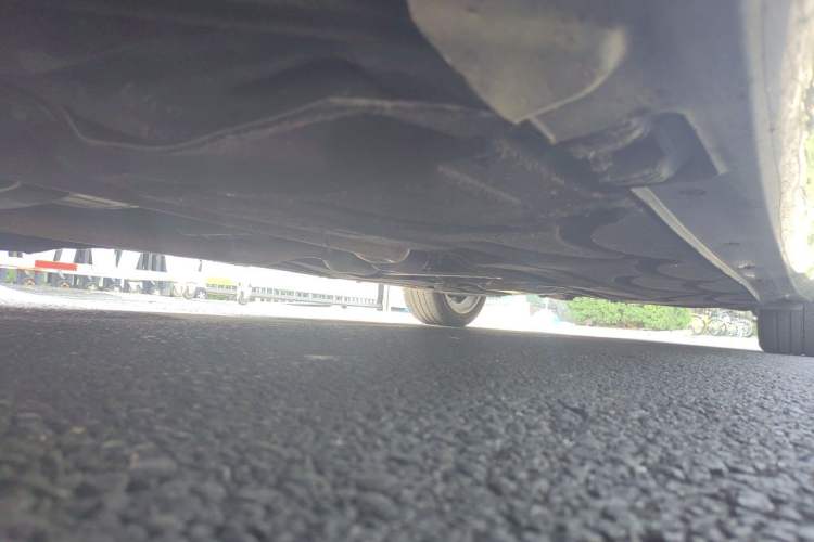 Used Mercedes-Benz E-Class 2012 E 300 L Elegant Model Chassis Front Left
