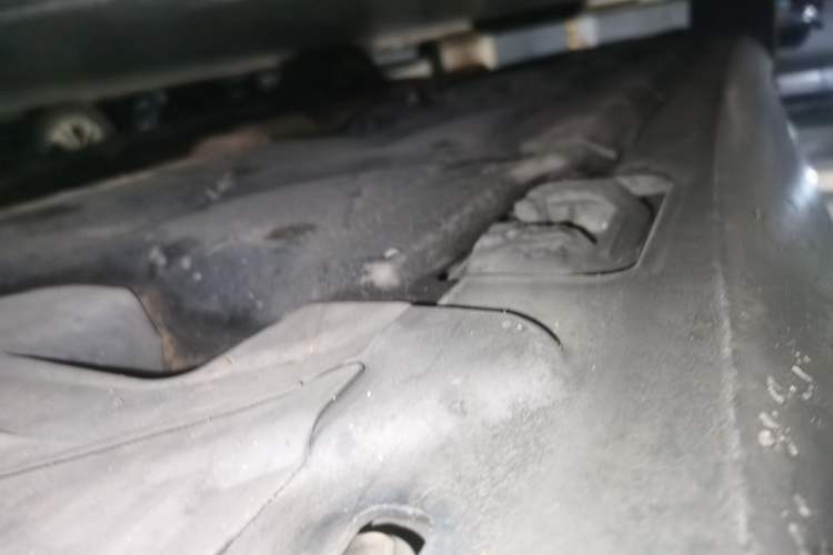 Used Mercedes-Benz E-Class 2012 E 200 L CGI Elegant Model Chassis Front Right