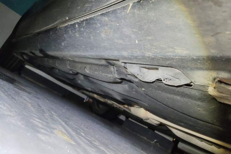 Used Mercedes-Benz E-Class 2012 E 300 L Elegant Model Chassis Front Right