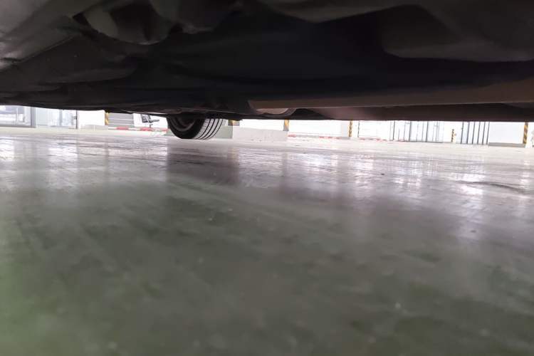 Used Mercedes-Benz E-Class 2012 E 300 L Fashion Model Chassis Front Right