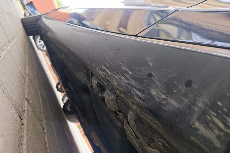 Used Mercedes-Benz E-Class 2012 E 260 L CGI Fashion Model Chassis Front Right