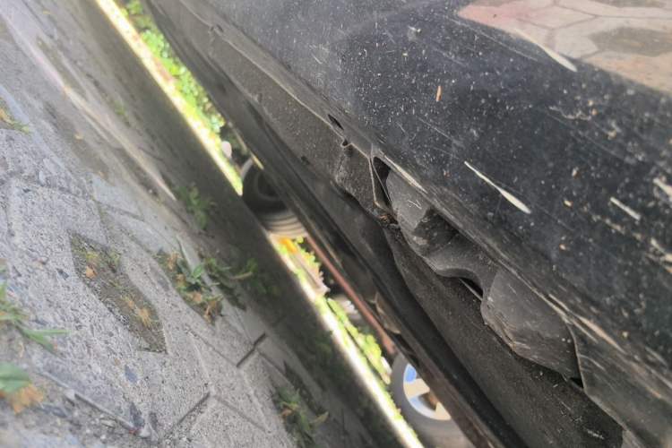 Used Mercedes-Benz E-Class 2012 E 300 L Elegant Model Chassis Front Right