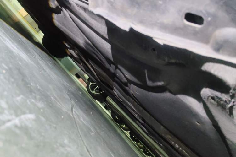 Used Mercedes-Benz E-Class 2012 E 300 L Fashion Model Chassis Rear Left