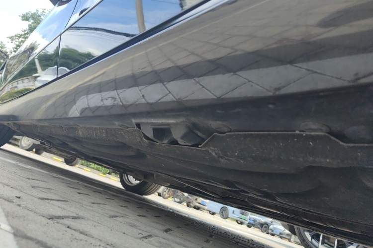 Used Mercedes-Benz E-Class 2012 E 260 L CGI Fashion Model Chassis Rear Left