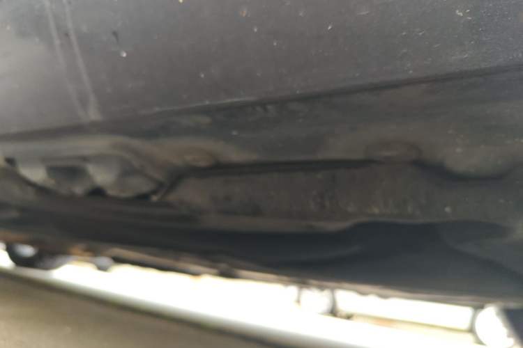 Used Mercedes-Benz E-Class 2012 E 300 L Elegant Model Chassis Rear Left